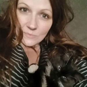 Meet your Posher, Christine